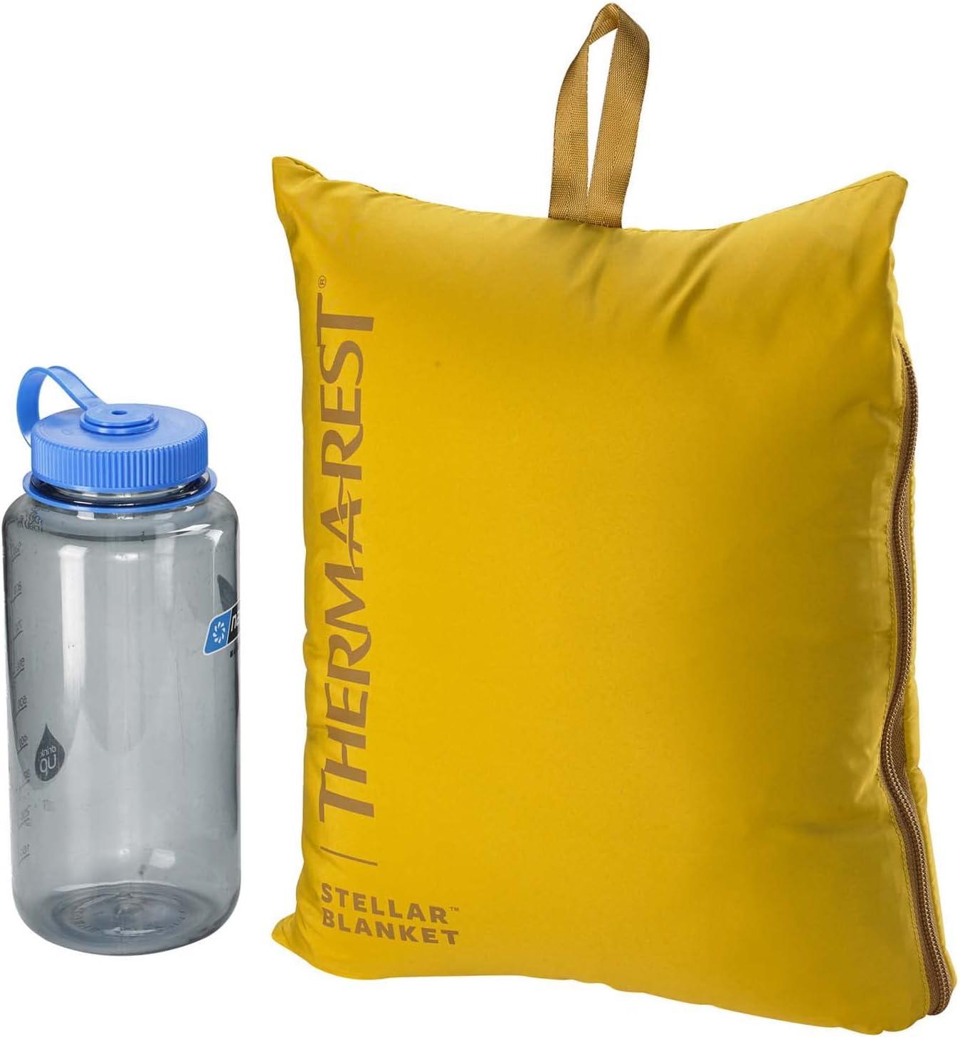 image:imageThermaRest Stellar Outdoor Camping Picnic and Beach Blanket