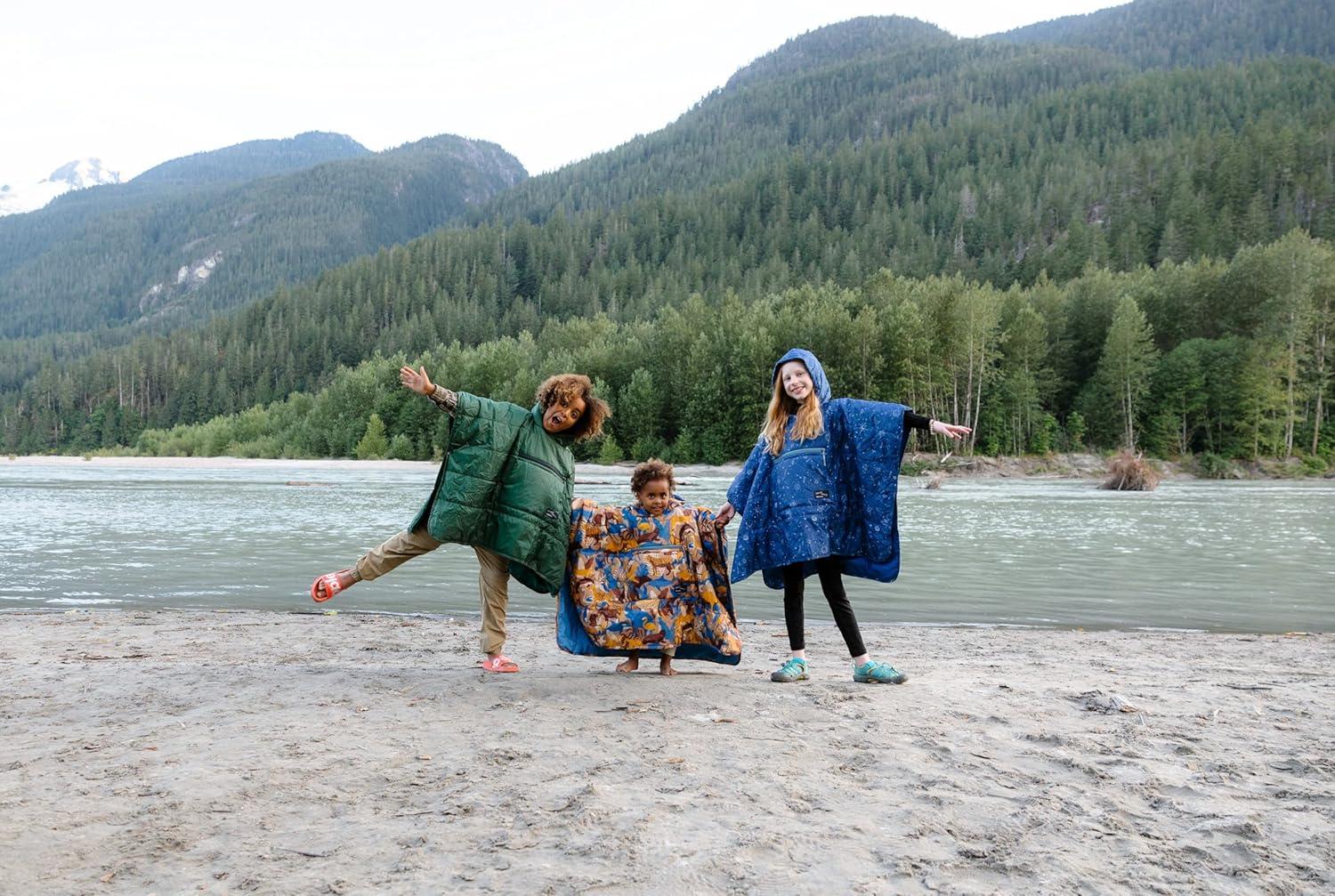 image:imageThermaRest UnisexYouth Kids Honcho Poncho Wearable Hoodie BlanketGreen